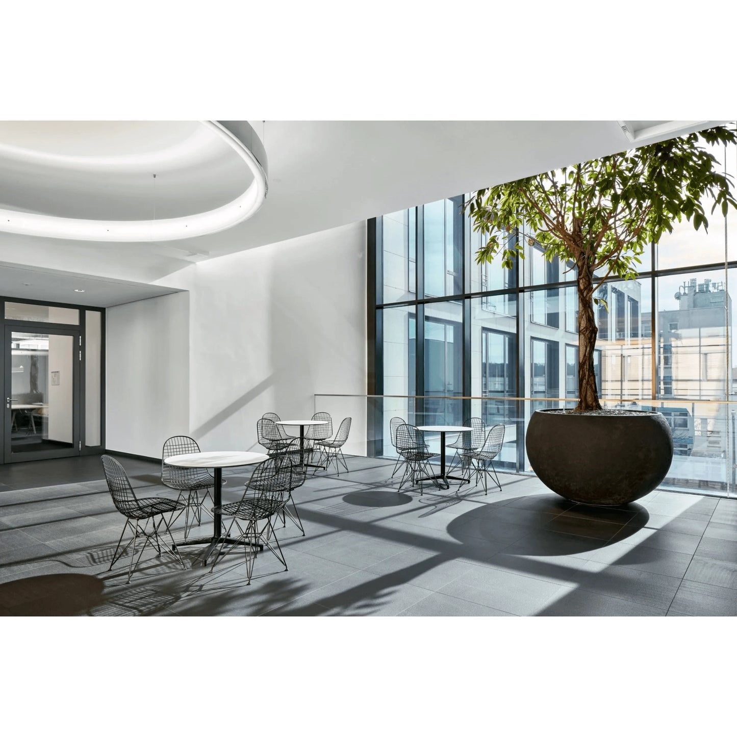 Vitra DKR Wire tuoli musta