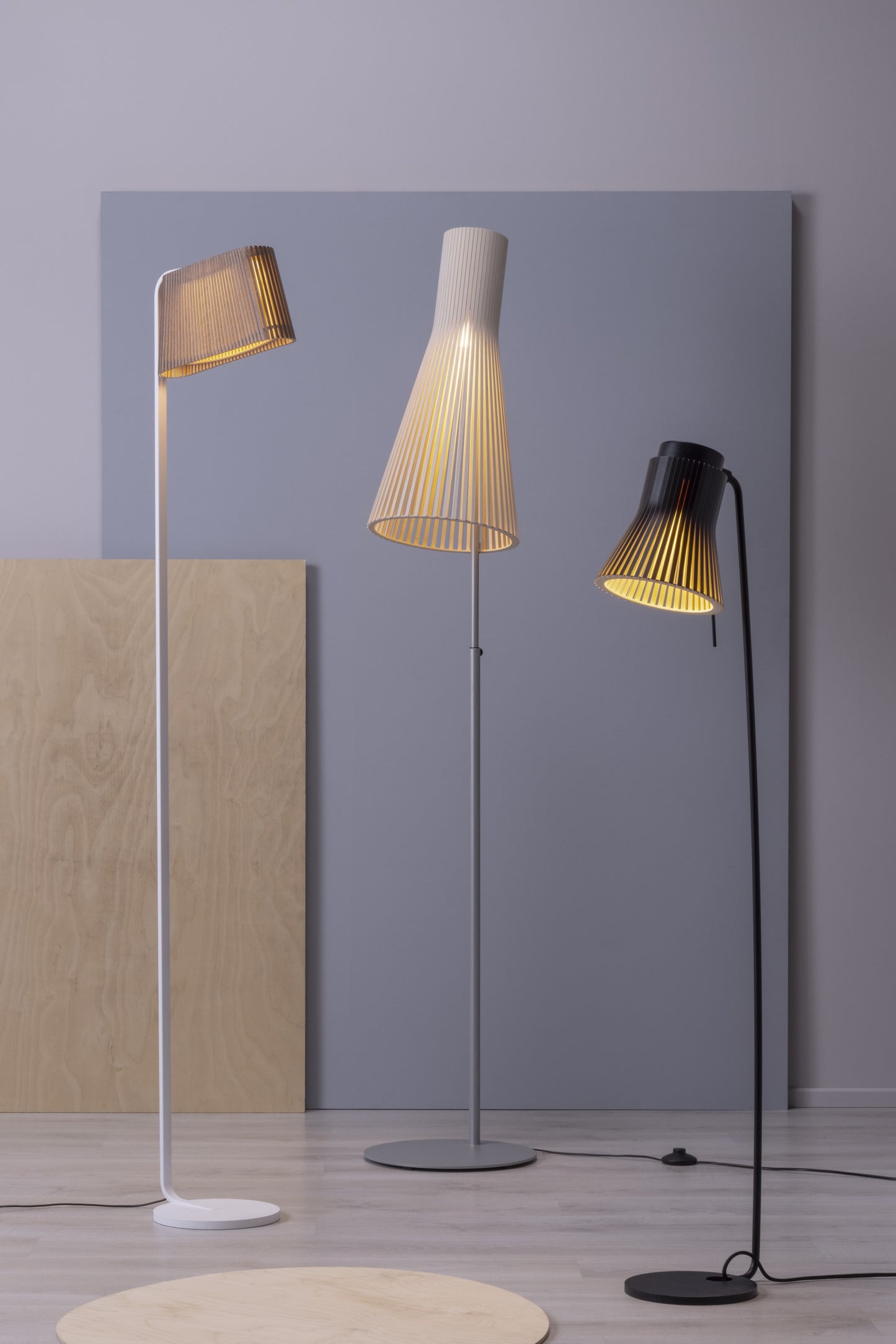 Secto Design Petite 4610 jalkavalaisin